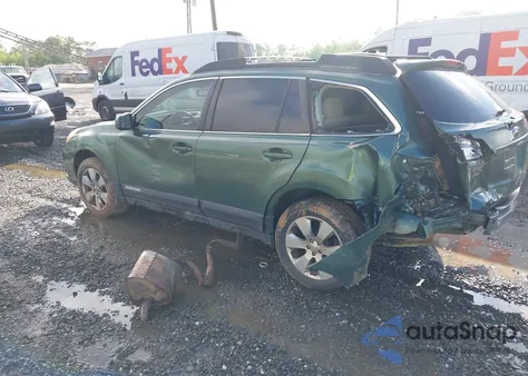 2011 Subaru Outback 2.5I Premium z USA, uszkodzony, nr VIN 4S4BRCGC9B3315263